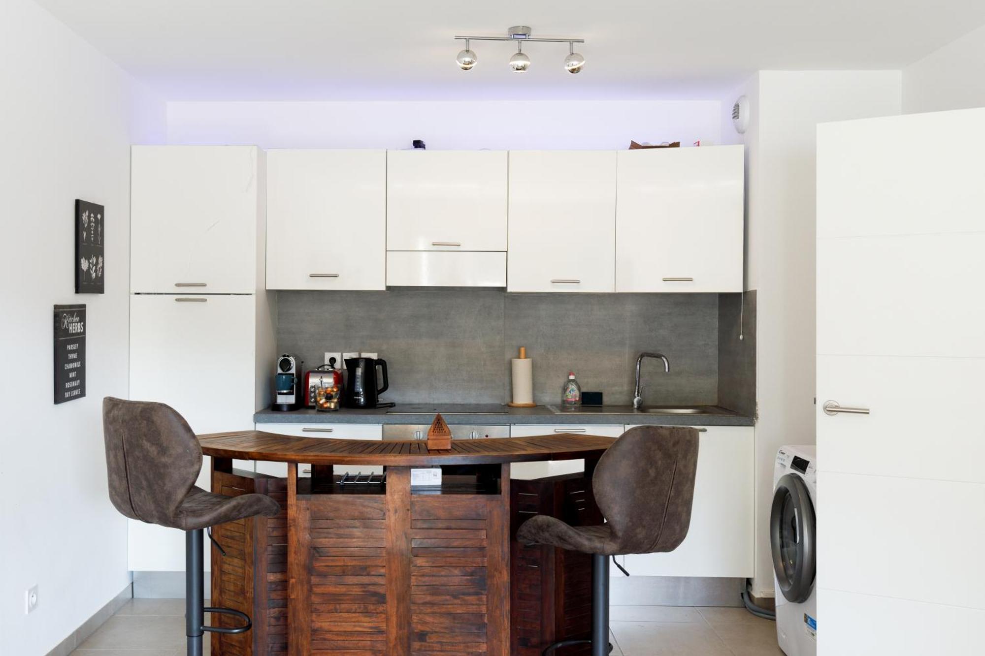 Lovely 2 Bedroom Condo With Pool Vallauris Exterior foto